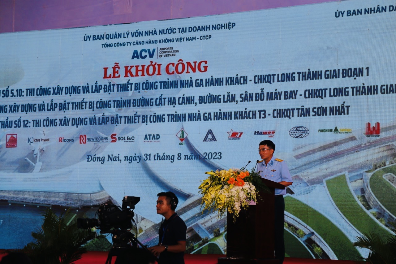 Khởi công 3 gói thầu chính xây dựng cảng hàng không quốc tế Long Thành và Tân Sơn Nhất
